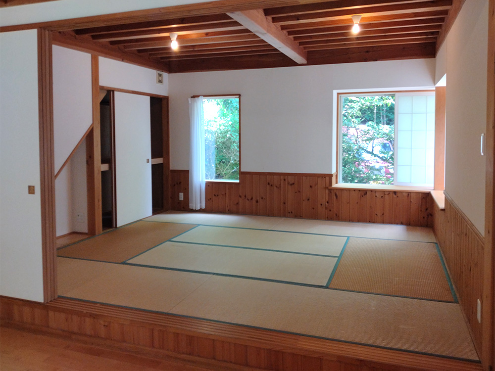 室内（拡大）